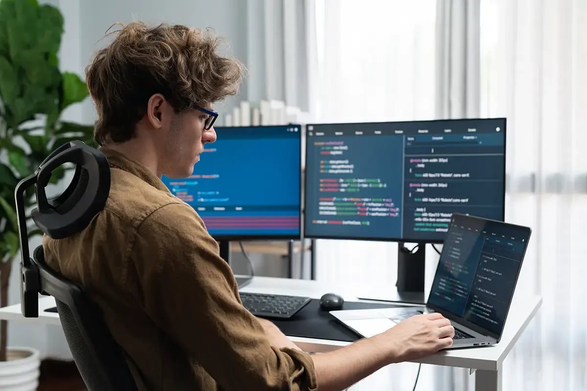 A Telecom Engineer working with DataOps