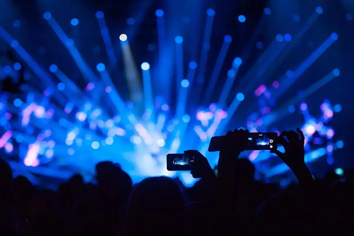 Real-time streaming from a live concert - via 5G SA networks