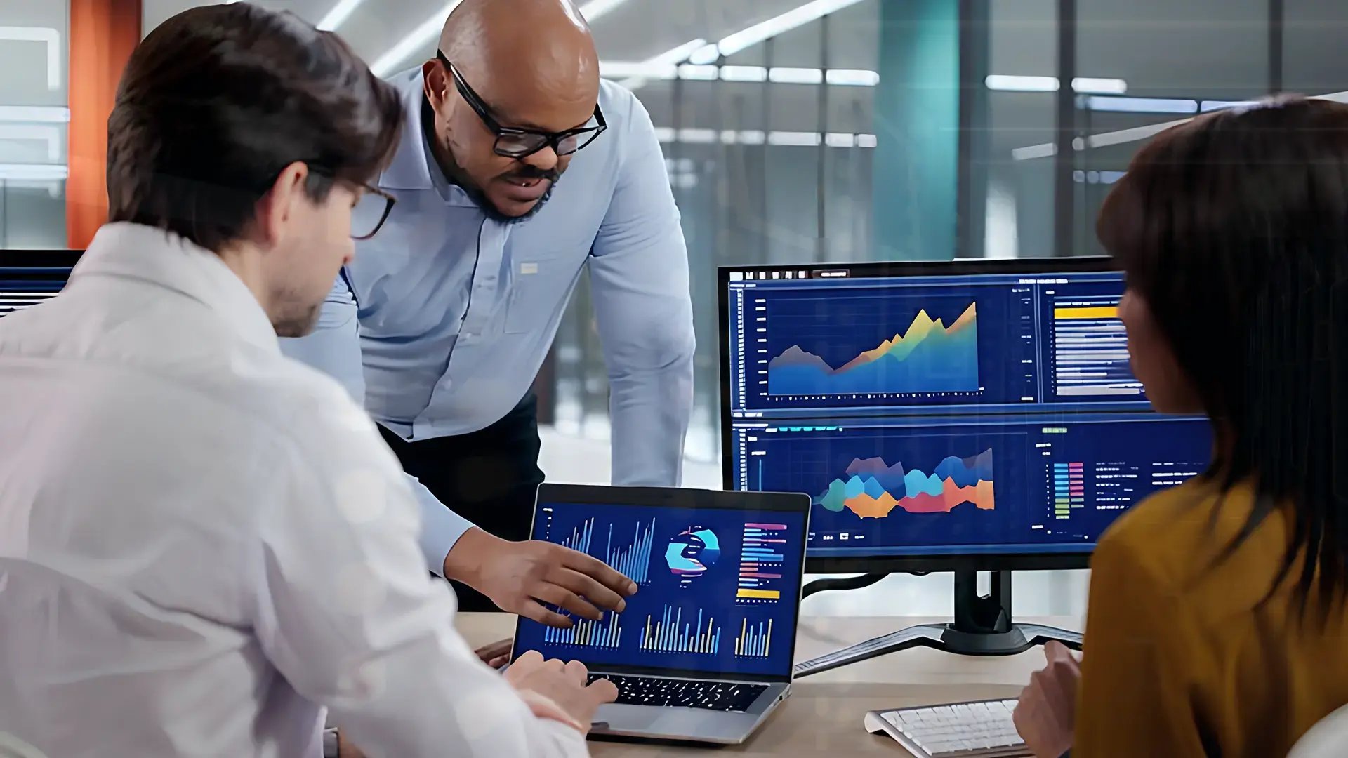 Telecom Engineers working with AI-Powered Forecasting
