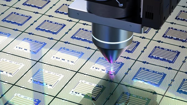 camLine_Blog_Advancing High-Tech-graphic 2_202510_AdobeStock-320204412_RF