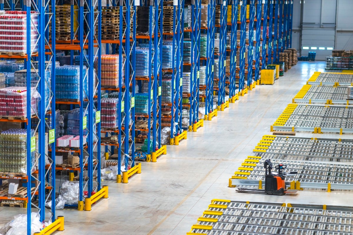 distribution-warehouse-building-interior-large-storage-area-with-goods-shelf 2