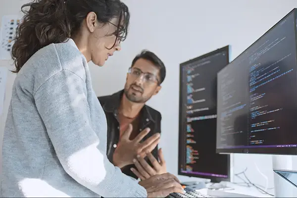 Polystar_Video-Overlay_Kalix-Analytics_Coding_600x400_202602_iStock-RF